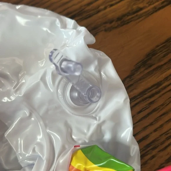 New Cheezos inflatable unicorn cup holders - Picture 8 of 9